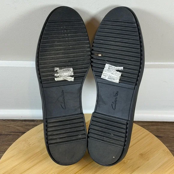 Clarks Slip on Shoe Women's Size 10M Raisie Arlie Black Leather Loafers Everyday - Picture 7 of 8